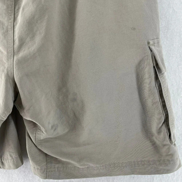 The North Face Tech Shorts Mens Sz Beige Hiking Cargo Pockets Packable Belted - Picture 6 of 9
